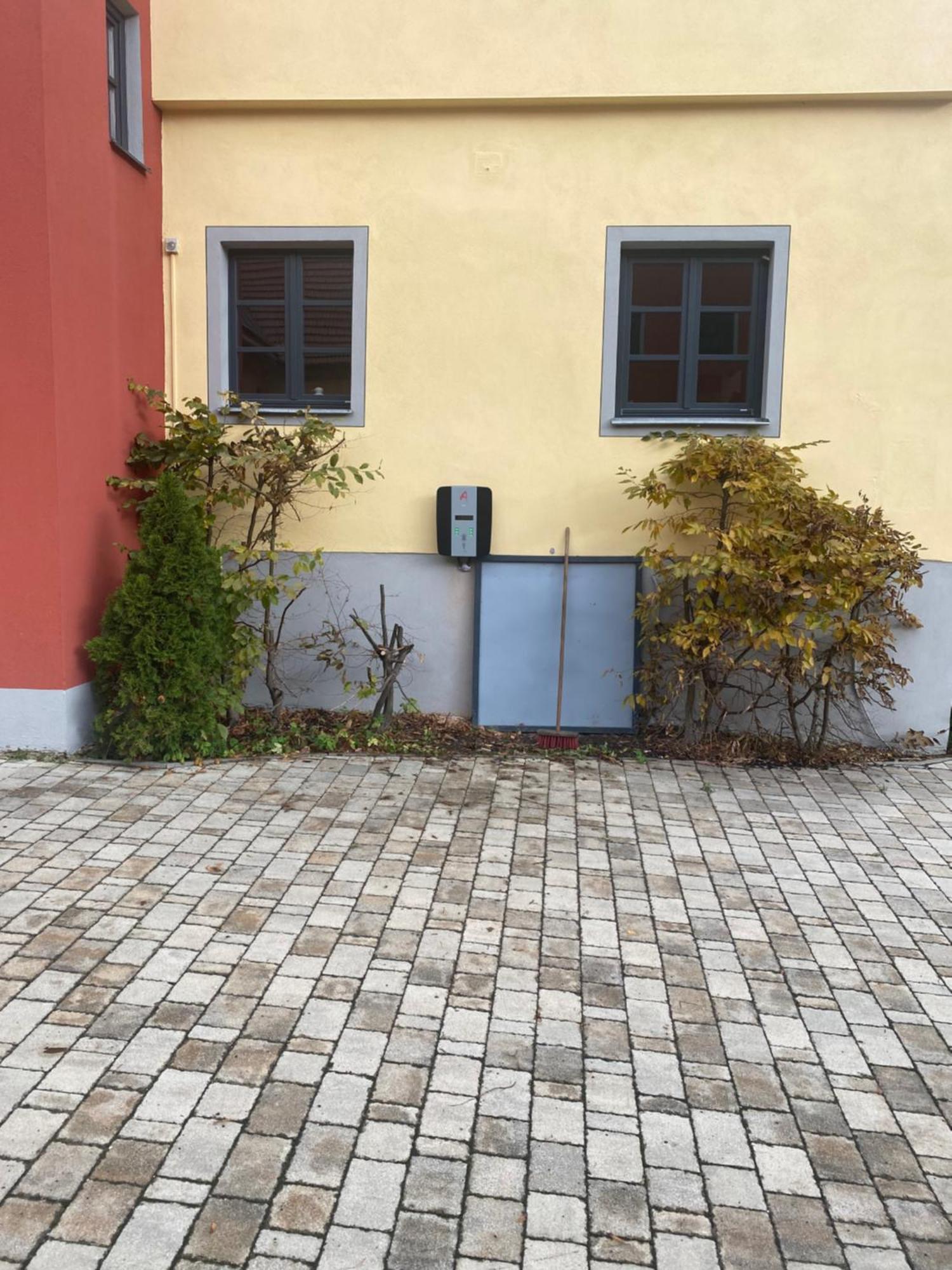 Hotel-Gasthof Zur Post เวลบวร์ก ภายนอก รูปภาพ